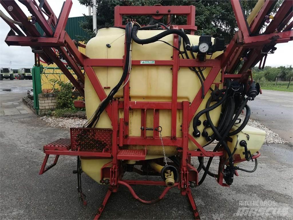 Hardi Mega Trailed sprayers