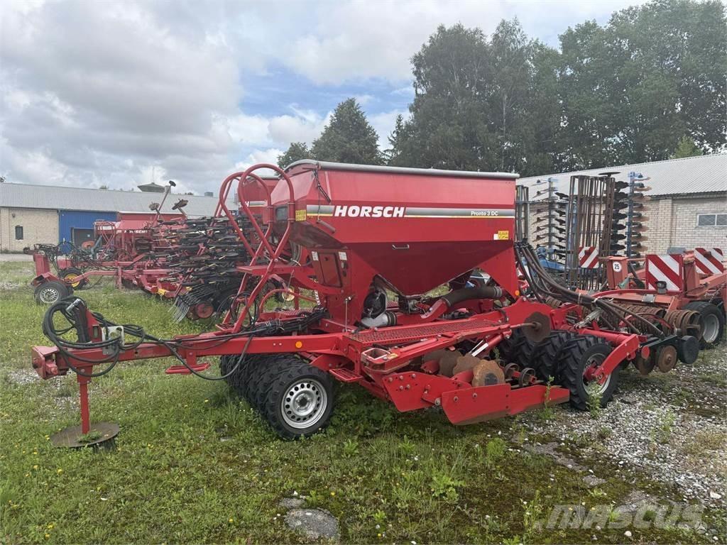 Horsch Pronto 3DC Farm Drills