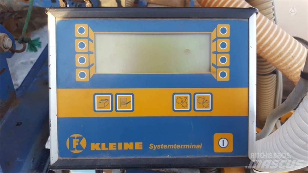 Kleine 6 Farm Drills