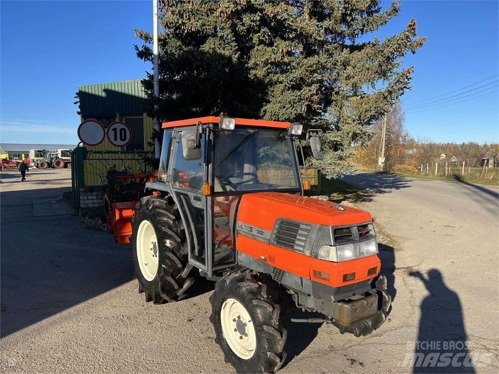 Kubota GL320 Tractors