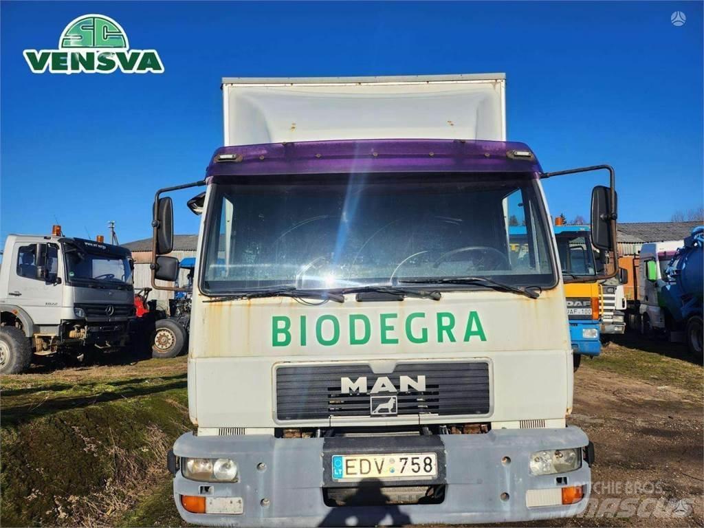 MAN LE 160 C Box trucks