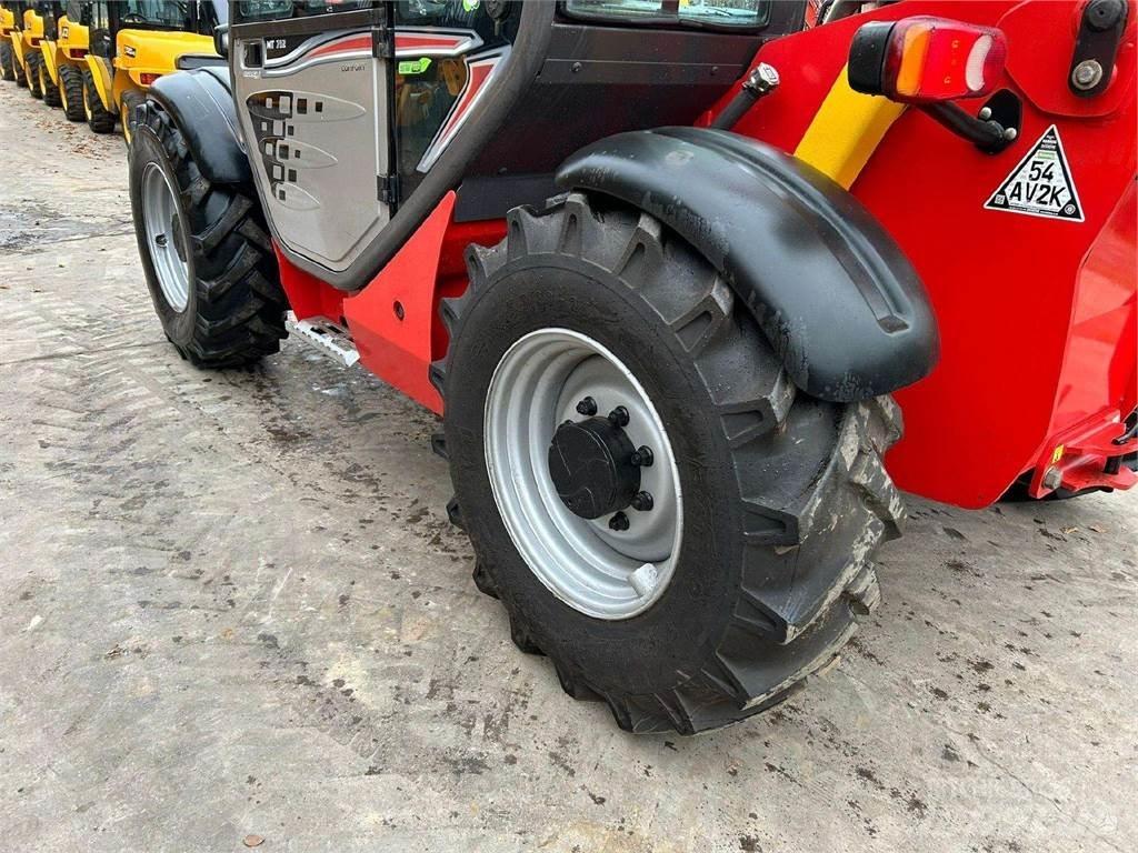 Manitou MT732 Telescopic Handlers