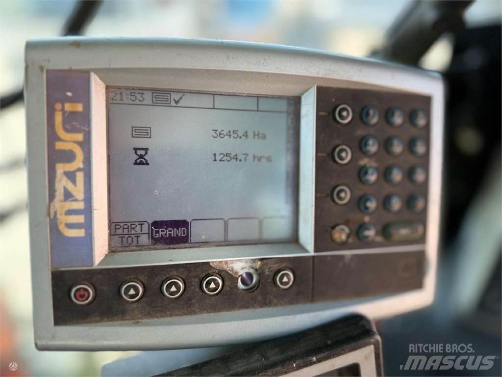  MZURI Pro-Til 4T Farm Drills