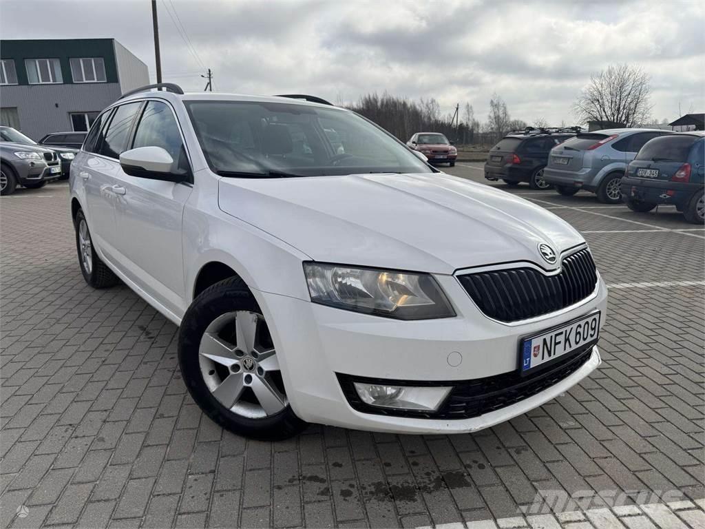 Skoda  Automobiles / SUVS