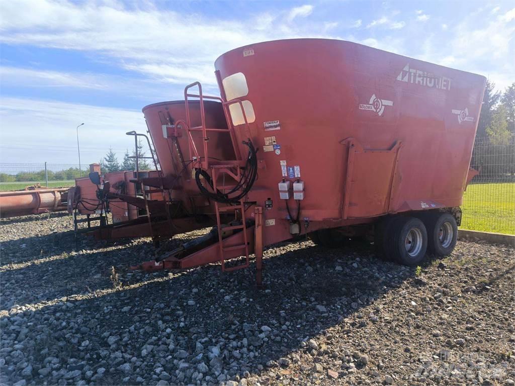 Trioliet sm2-24 Mixer feeders