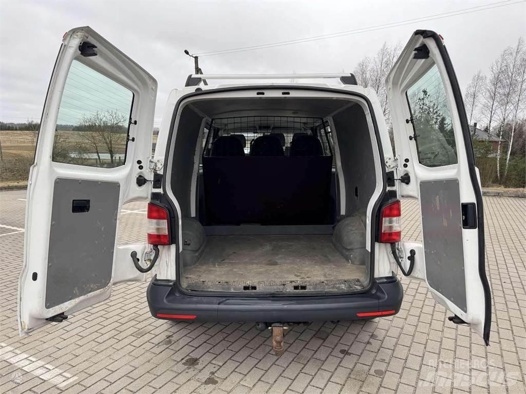 Volkswagen  Automobiles / SUVS