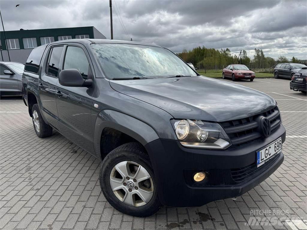 Volkswagen  Automobiles / SUVS