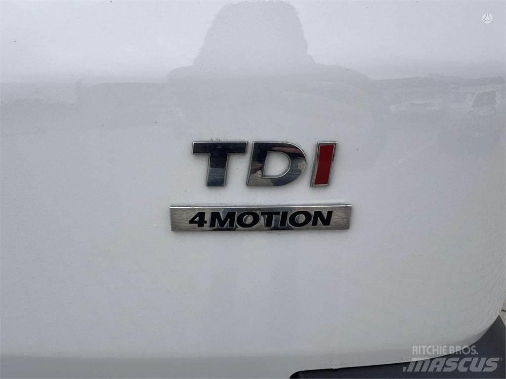 Volkswagen  Automobiles / SUVS