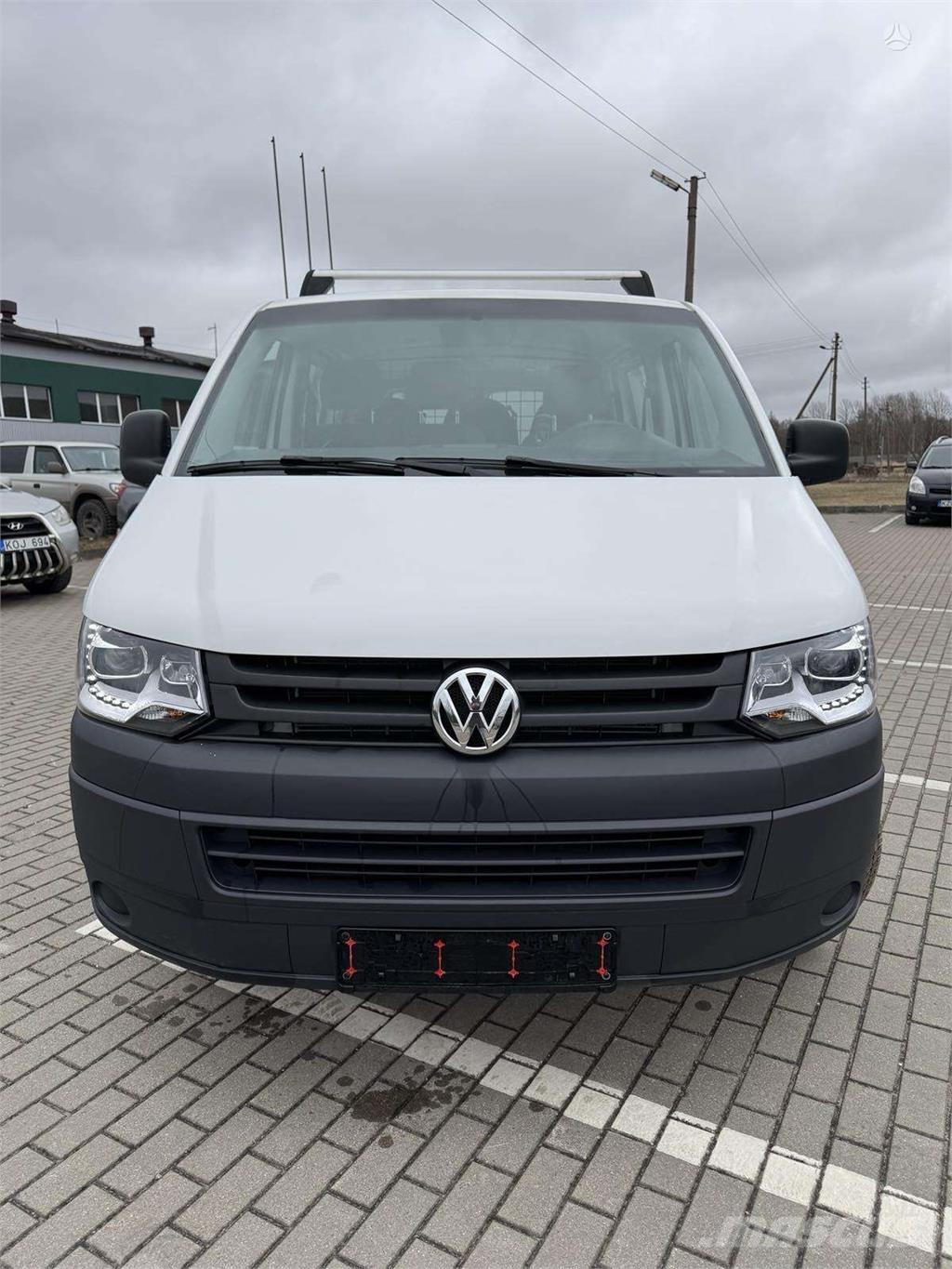 Volkswagen  Automobiles / SUVS
