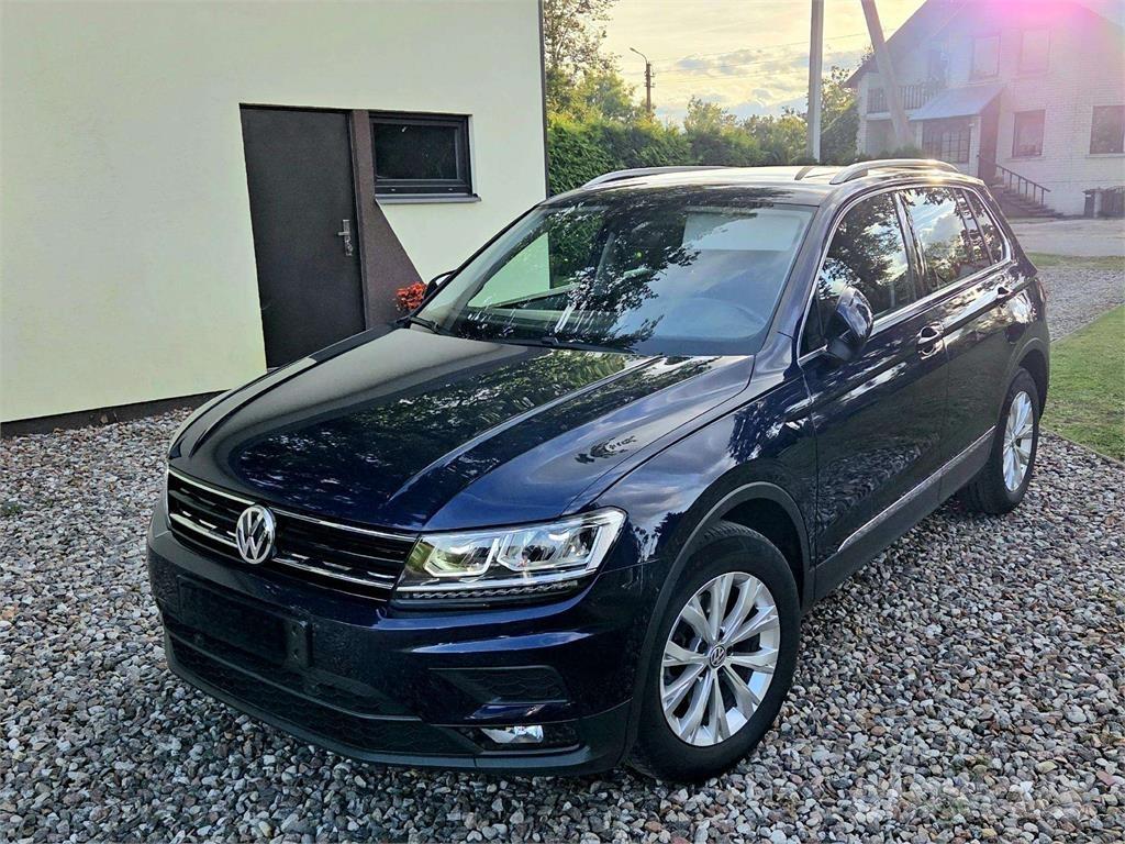 Volkswagen  Automobiles / SUVS