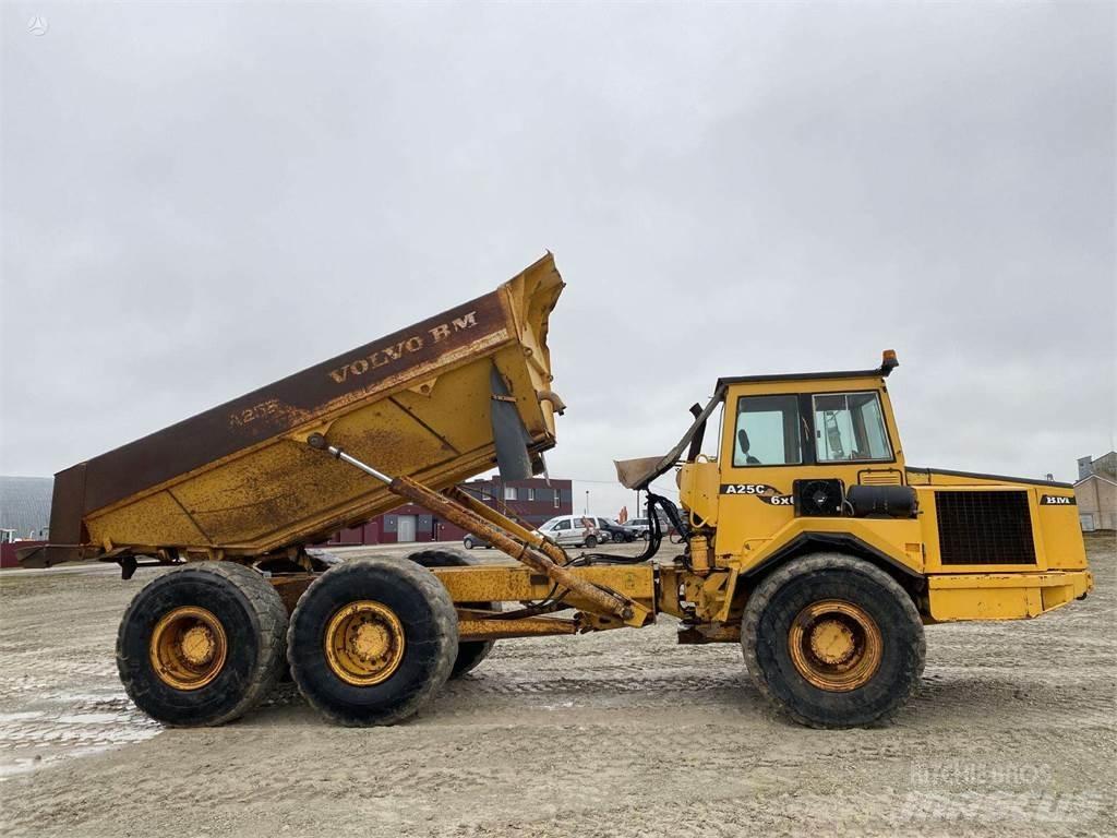 Volvo A25C , Nr.2 Articulated Dump Trucks (ADTs)