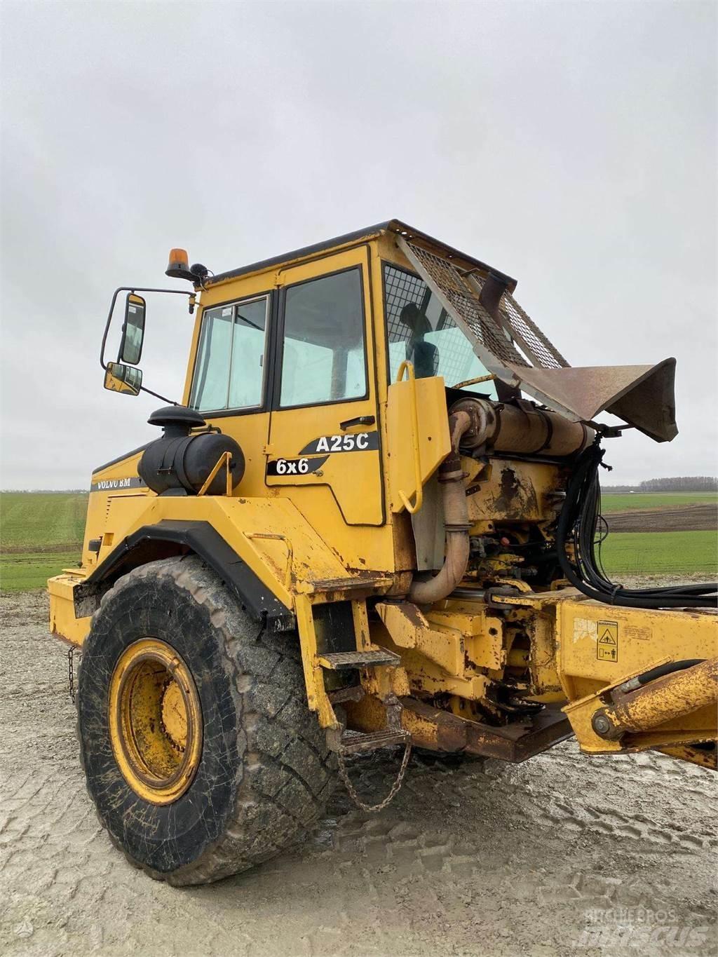 Volvo A25C , Nr.2 Articulated Dump Trucks (ADTs)