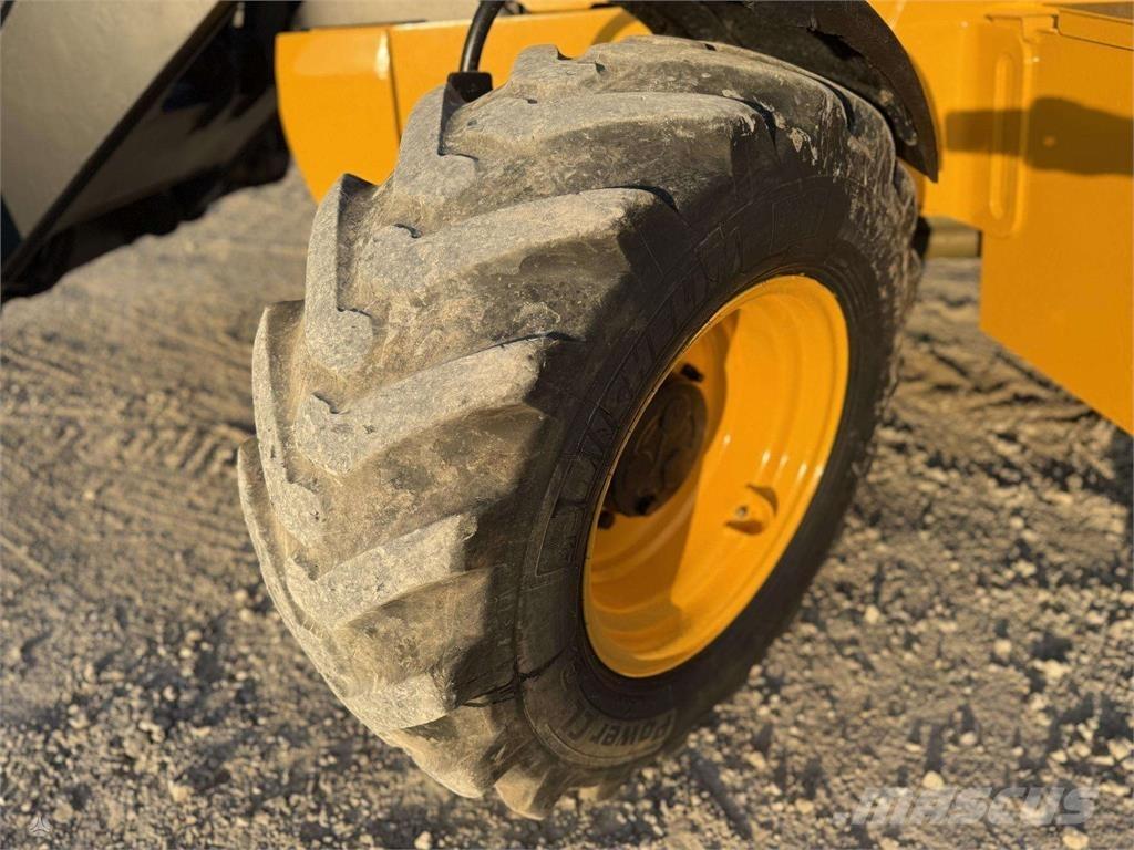 Volvo BL 71 Backhoe Loaders