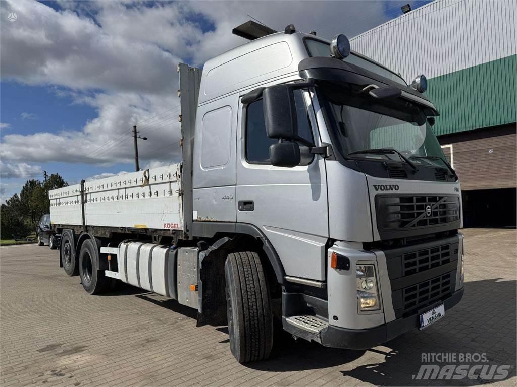 Volvo FM 440 6x2 Flatbed Trucks