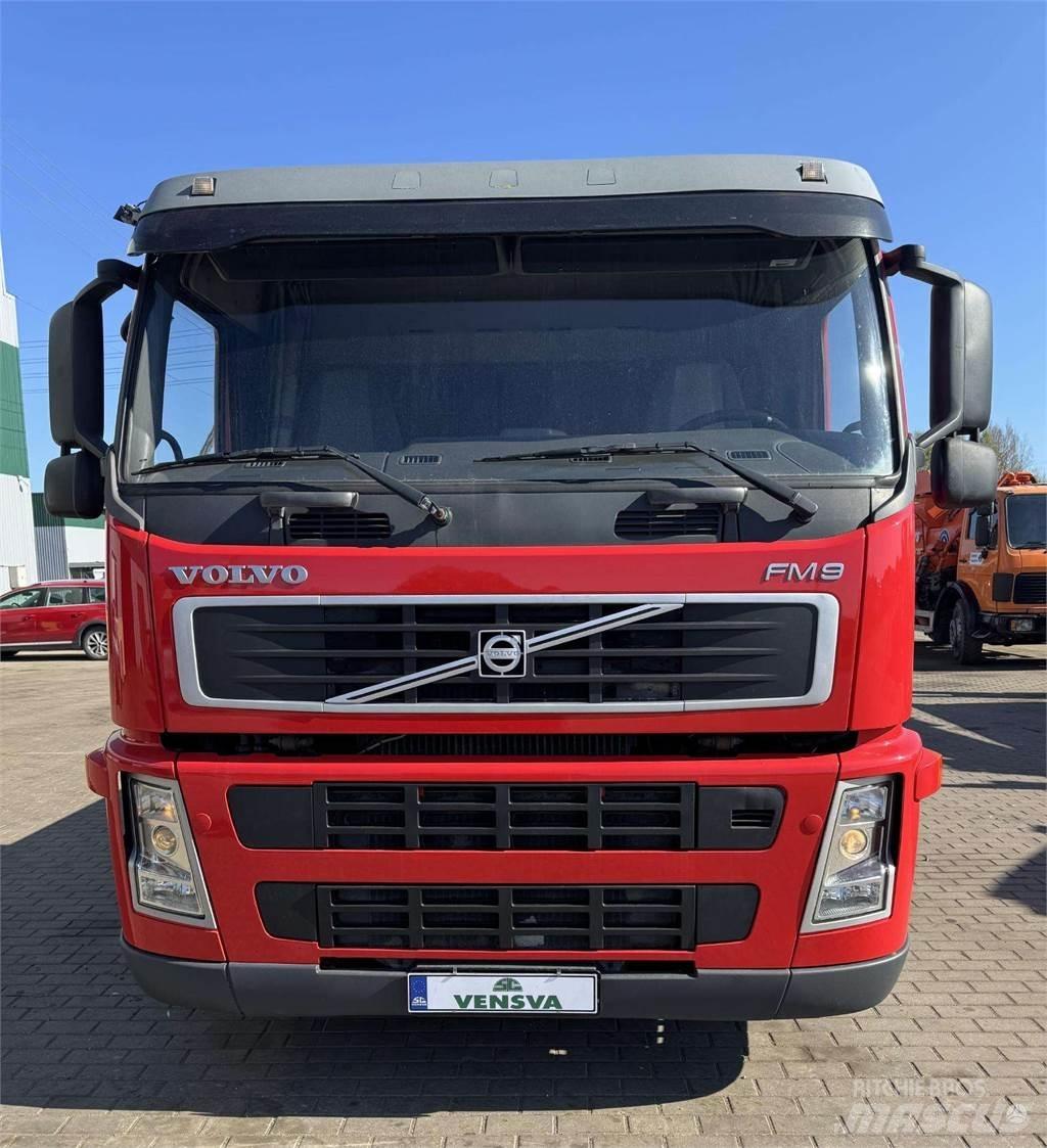 Volvo FM 9 Flatbed Trucks