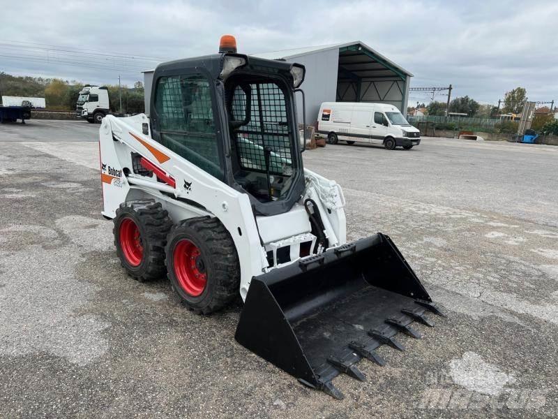 Bobcat S 450 Mini Loader