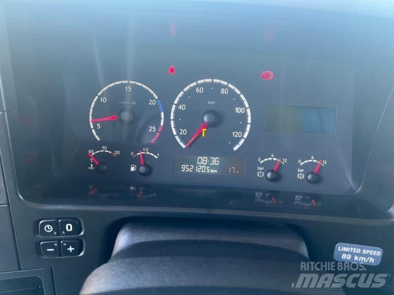 Scania R 420 Conventional Trucks / Tractor Trucks