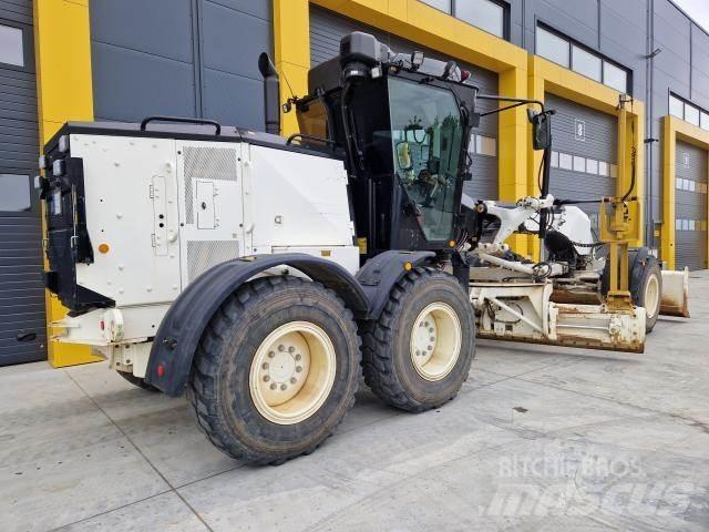 CAT 120AWD Motor Graders