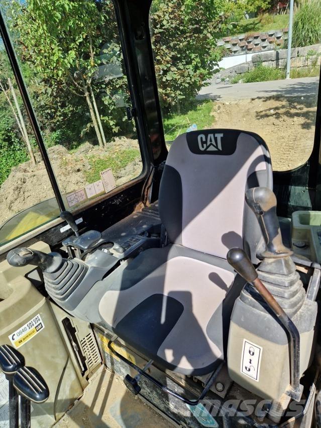CAT 303.5C CR Mini Excavators <7t (Mini Diggers)
