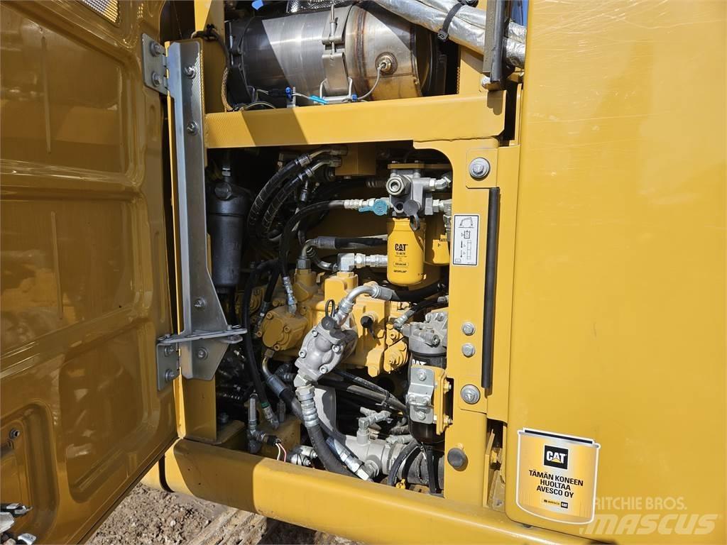 CAT 313FL Crawler Excavators