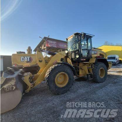 CAT 930M Wheel Loaders