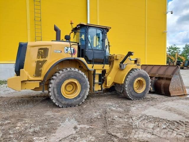 CAT 950M Wheel Loaders