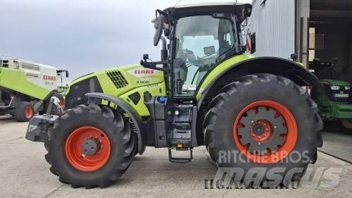 CLAAS Axion 830 Tractors