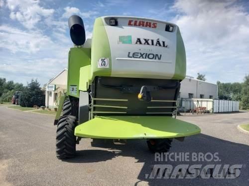 CLAAS Lexion 540 Combine Harvesters