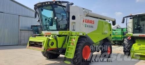 CLAAS Lexion 650 Combine Harvesters