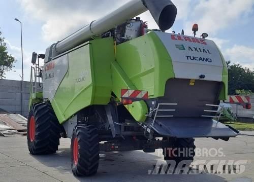 CLAAS Tucano 440 Combine Harvesters