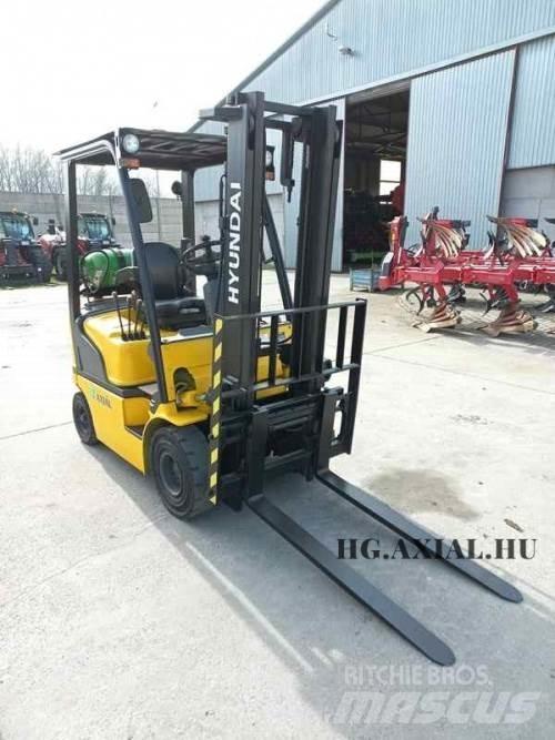 Hyundai 15L-7M Farm Equipment - Others