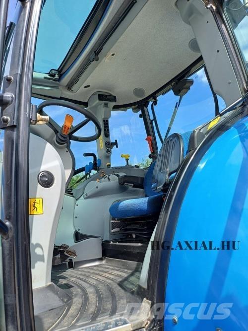 New Holland T5-95 Tractors
