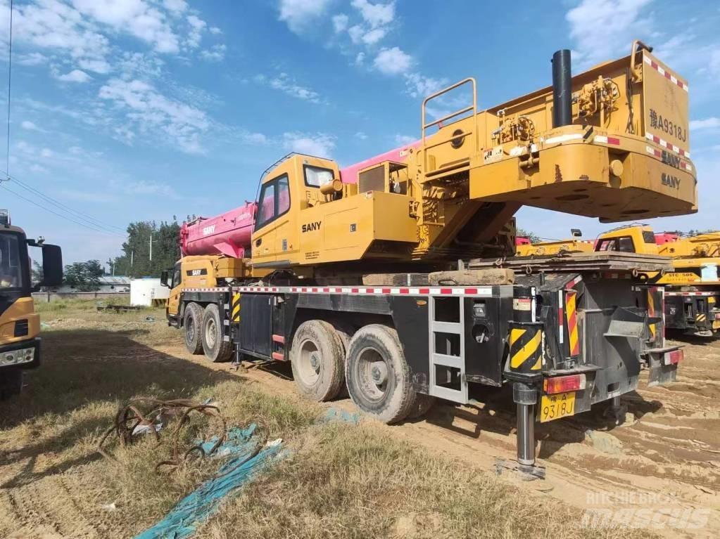 Sany STC 800 Mobile and all terrain cranes