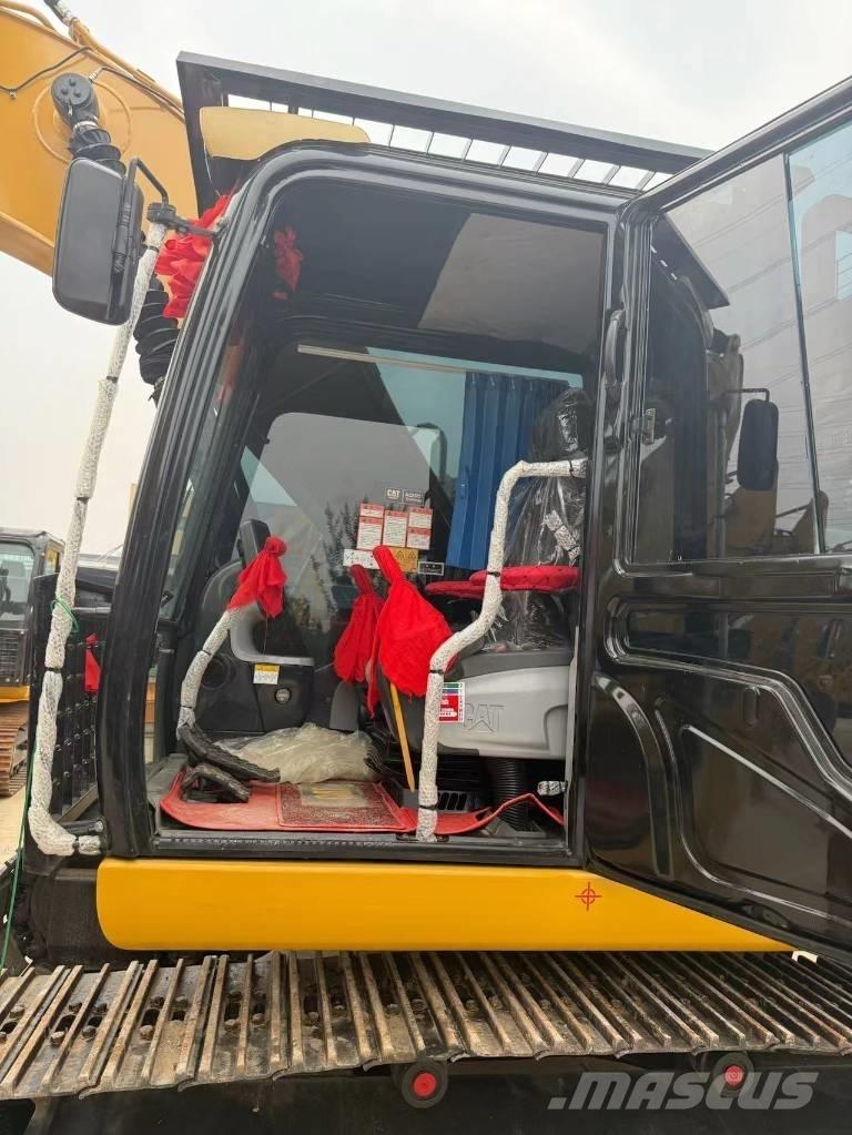 CAT 320 D Crawler Excavators