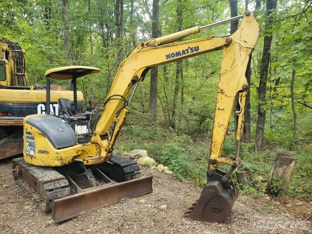 Komatsu PC50MR-2 Mini Excavators <7t (Mini Diggers)