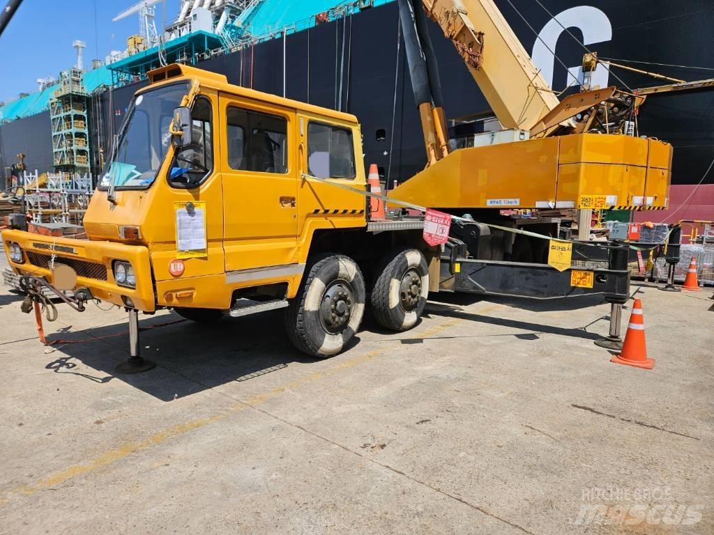 Samsung SC 50 H-2 Mobile and all terrain cranes