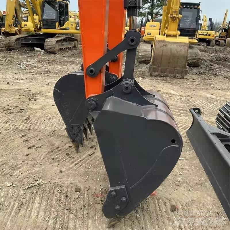 Doosan DX 80 Mini excavators  7t - 12t