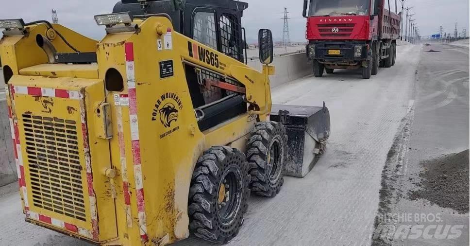  滑移 WS60装载机 Skid Steer Loaders