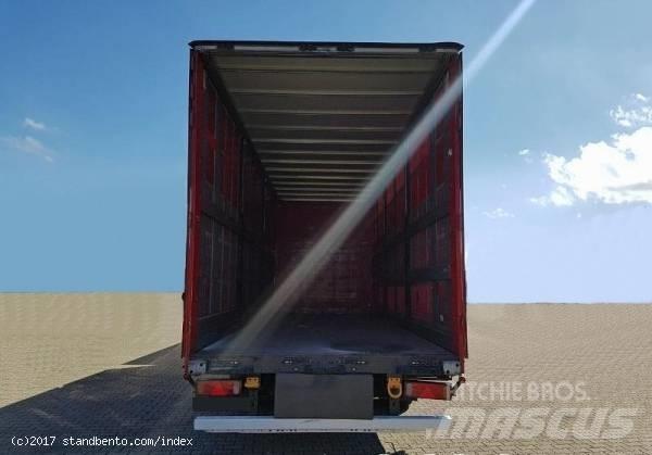 Schmitz SGF-C3 Curtain Side Trailers