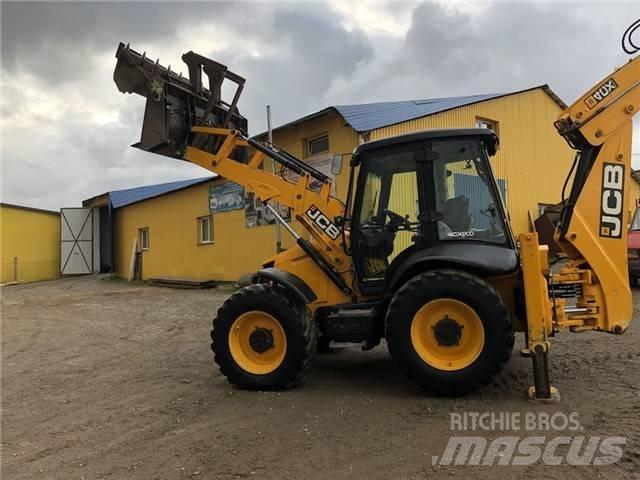 JCB 4 CX Backhoe Loaders