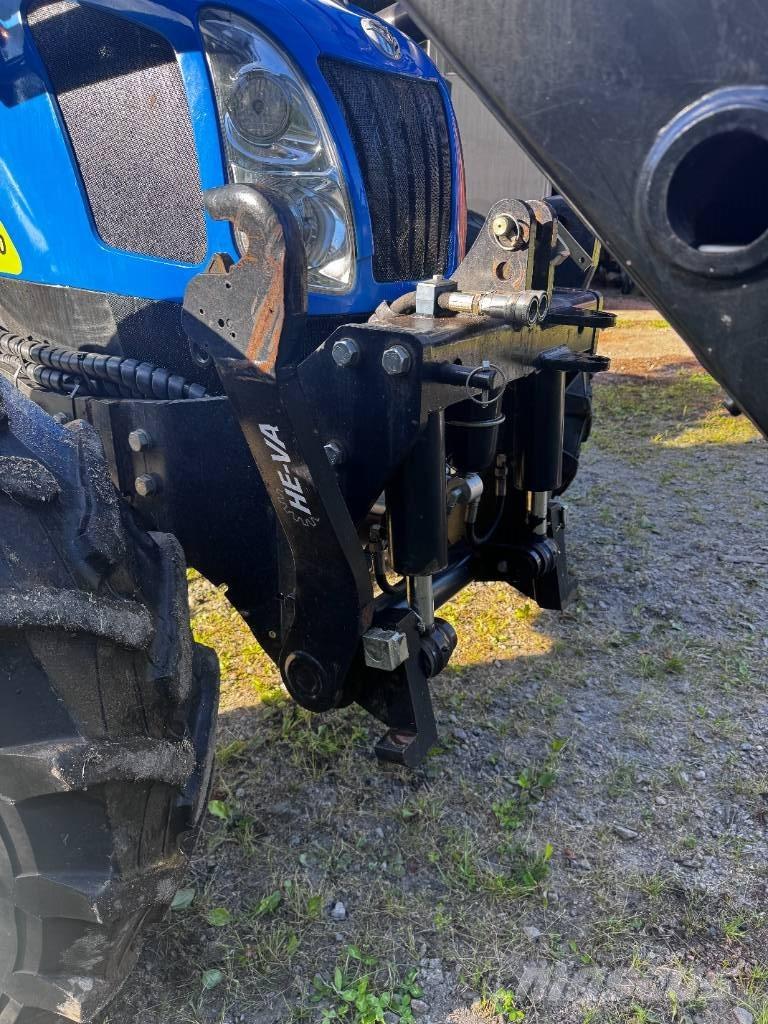 New Holland T 5040 Tractors