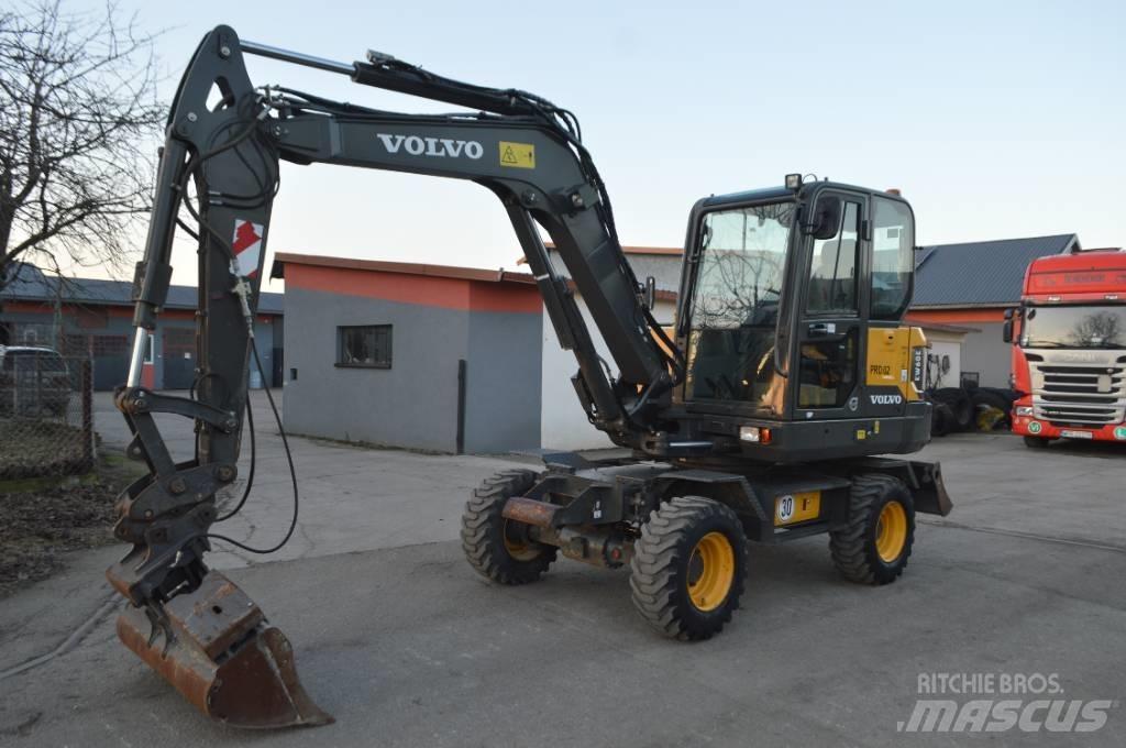Volvo EW 60 E Wheeled Excavators