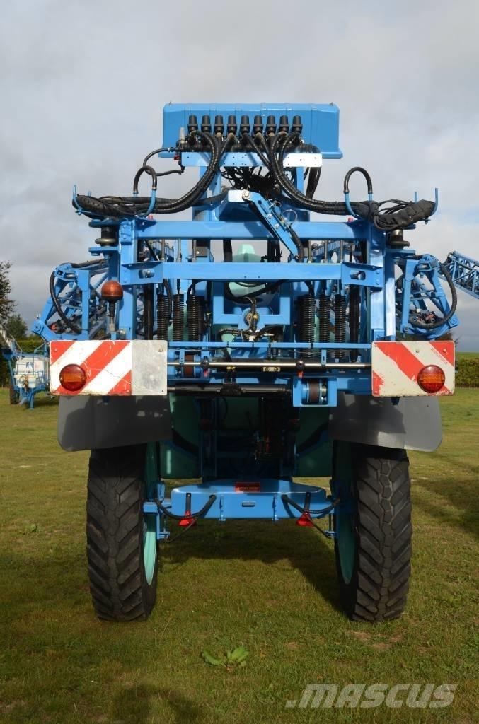 Berthoud Tenor Trailed sprayers