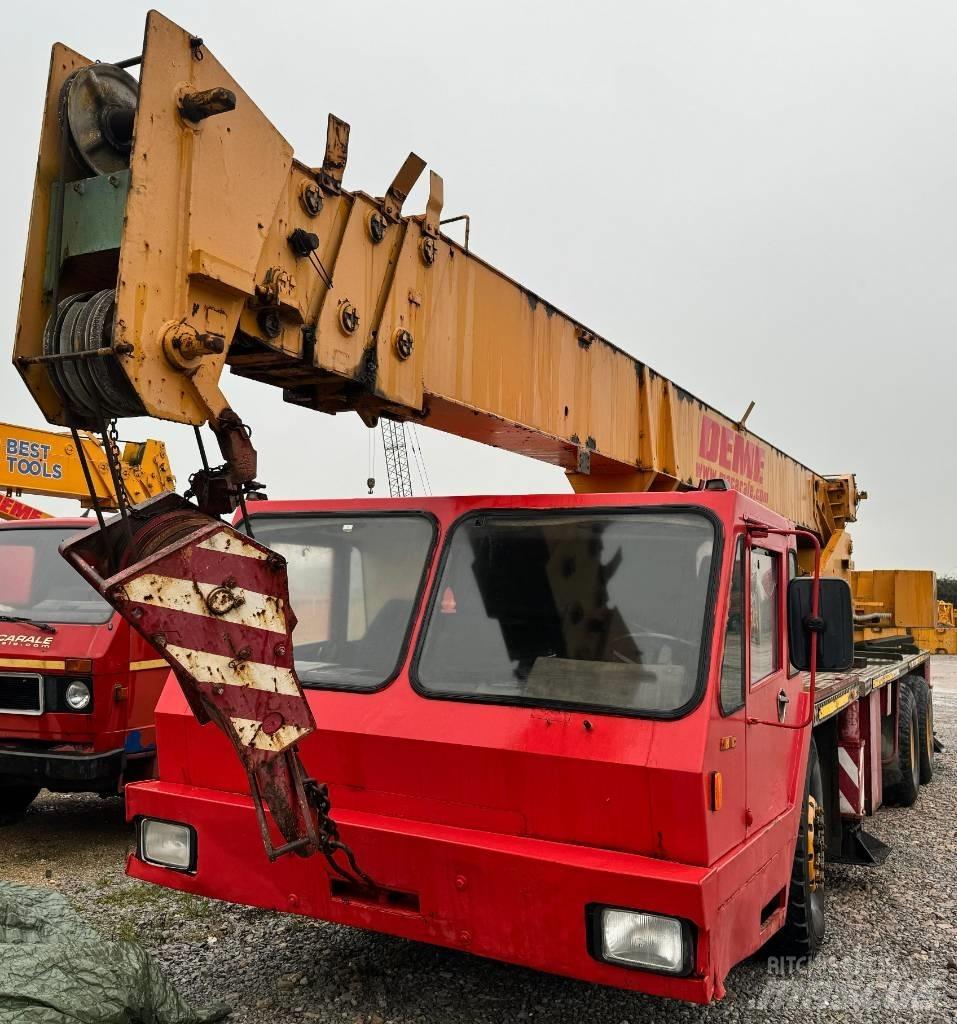 Coles 830T Mobile and all terrain cranes