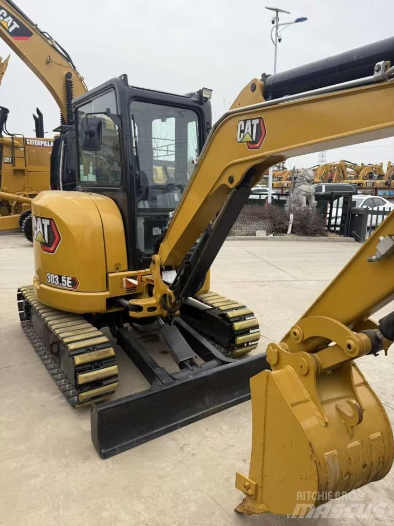 CAT 303.5 E Mini Excavators <7t (Mini Diggers)