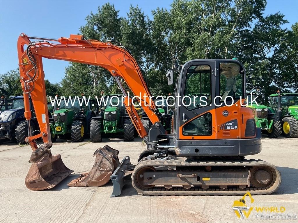 Doosan DX 85 R-3 Mini excavators  7t - 12t