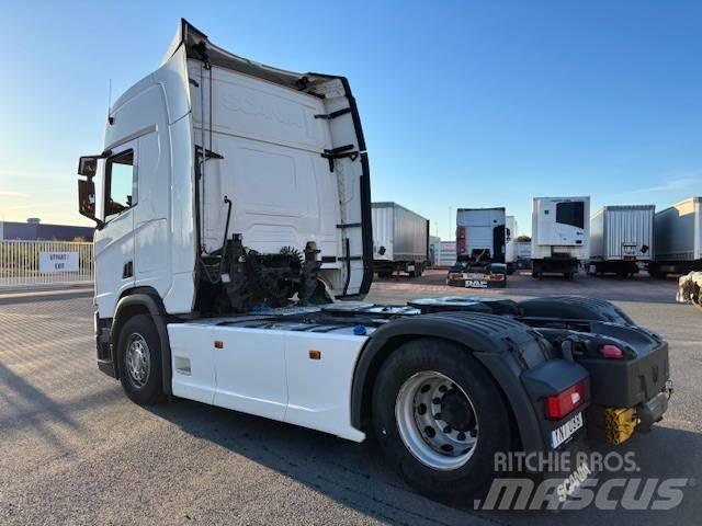 Scania R 410 Conventional Trucks / Tractor Trucks
