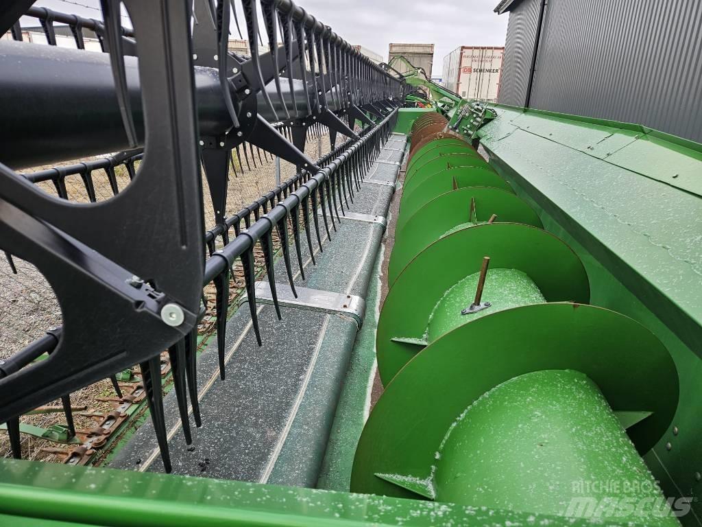 John Deere 735 PF Harvester Headers
