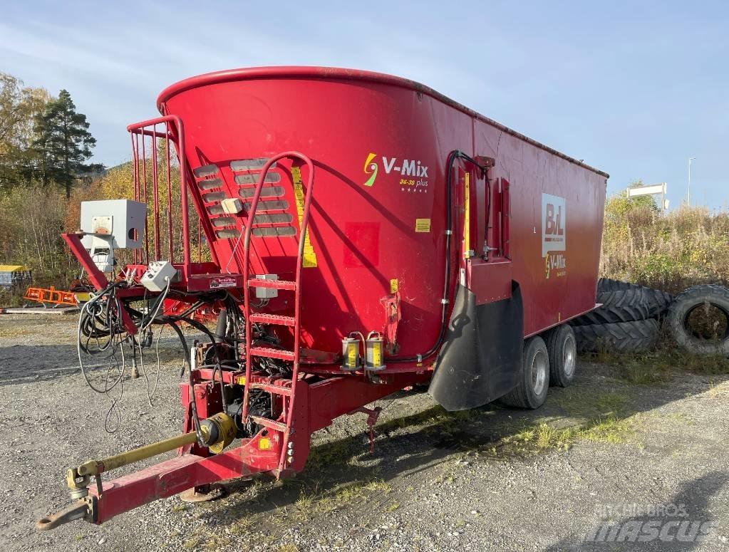 BvL V-Mix 36 3s Other Forage Equipment