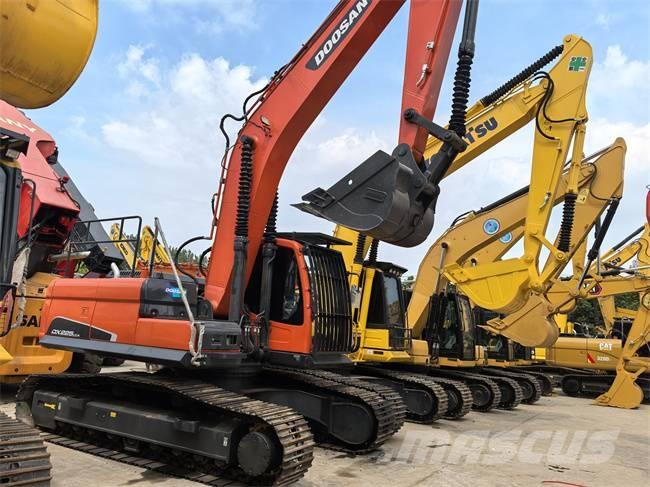 Doosan DX 225 LC Crawler Excavators